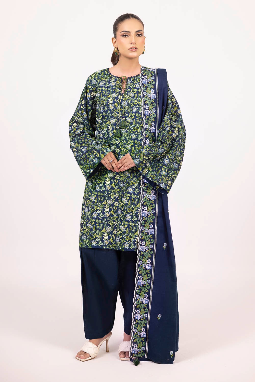 Gul Ahmed | Winter Collection 25 | K-52004