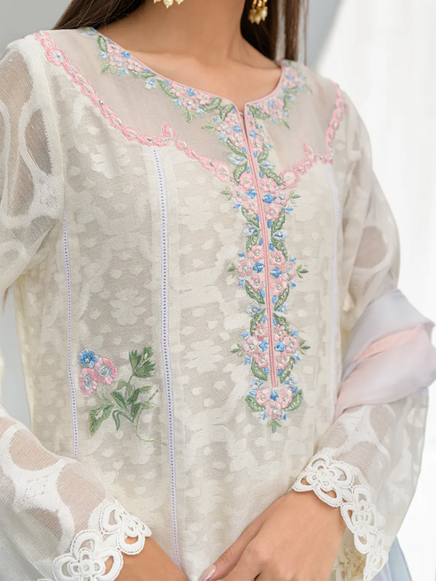 Farah Zubair | Luxury Pret | Noorain