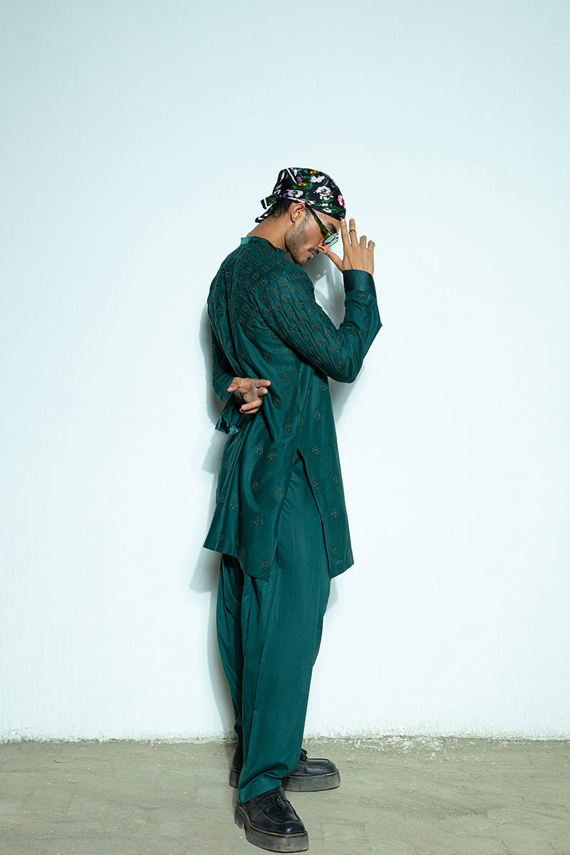 Pakistani Menswear | Fahad Hussayn | MAGDA