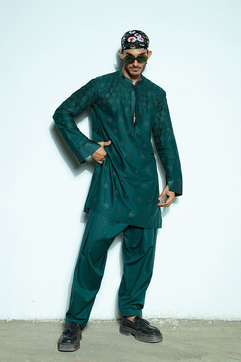 Pakistani Menswear | Fahad Hussayn | MAGDA