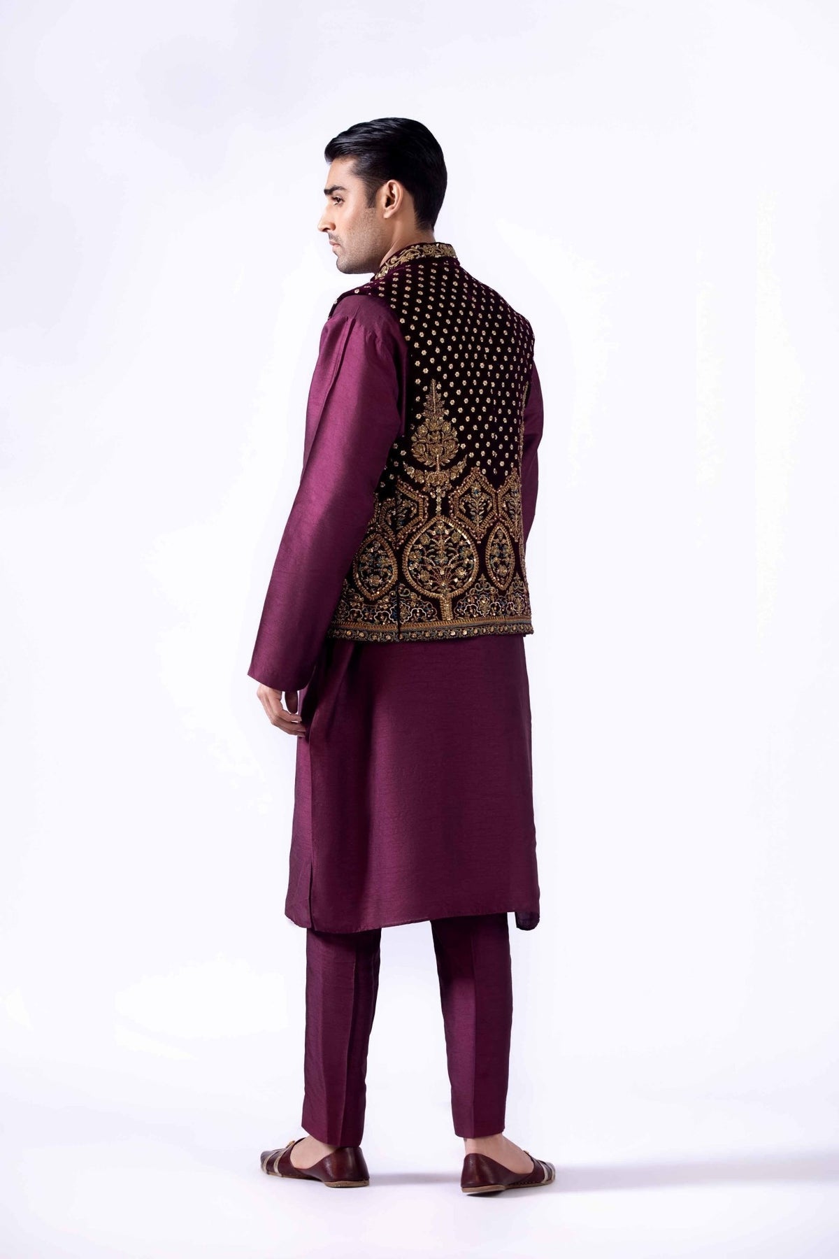 Pakistani Menswear | Fahad Hussayn | BHAMBHAL
