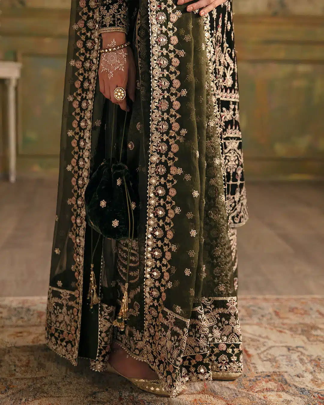 Faiza Saqlain | Manaar Luxe Formals 23 | Adara - Official Faiza Saqlain - Agha Fabrics UK