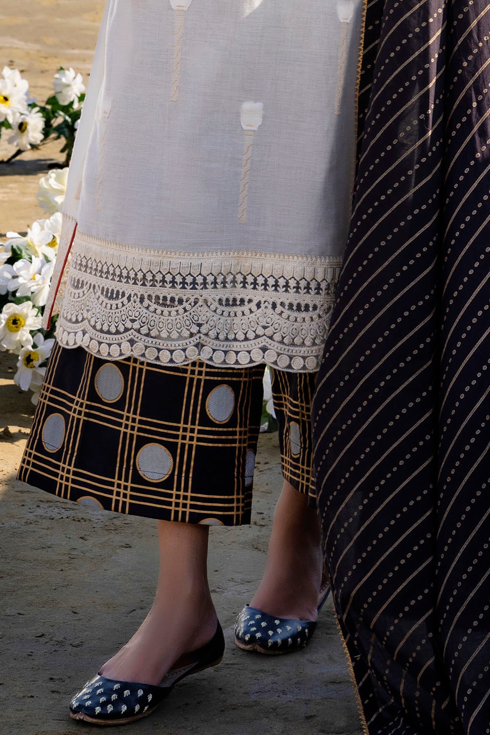 Gul Ahmed | Taara 25 | MJ-42052