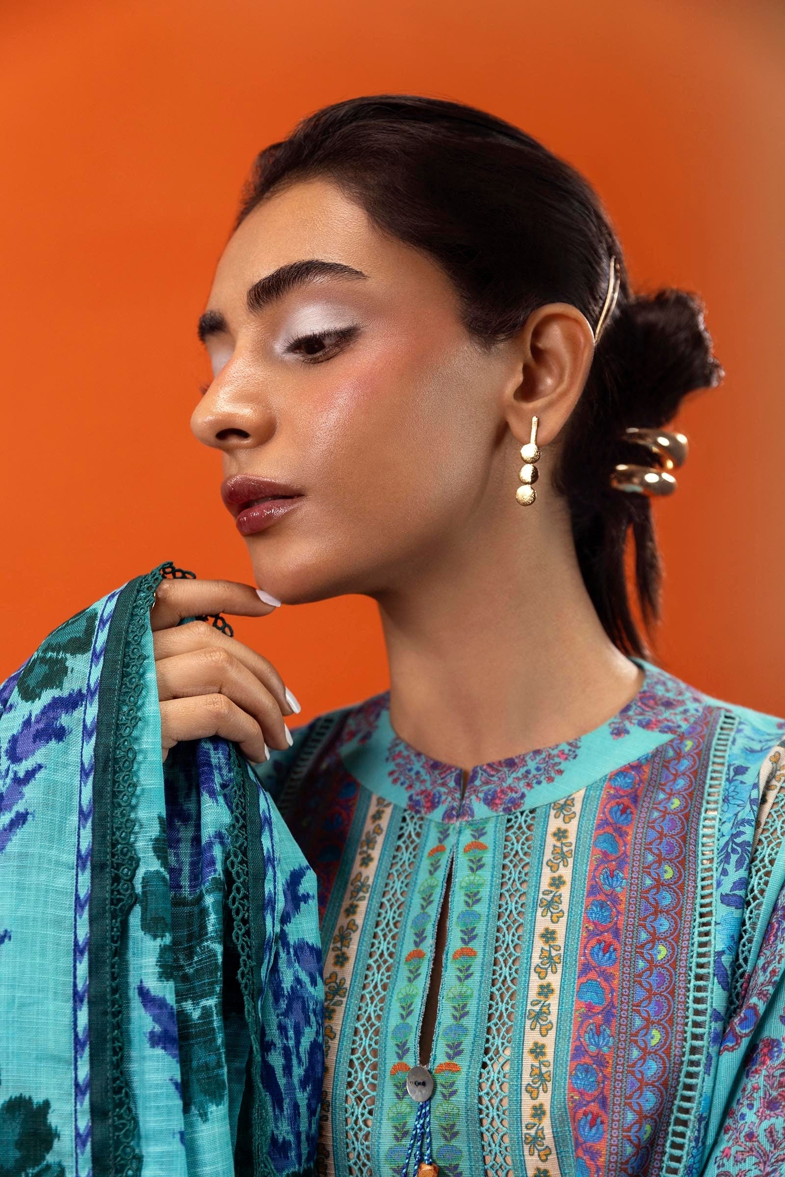 Sana Safinaz | Mahay Winter 24 | H243-003B-2Q