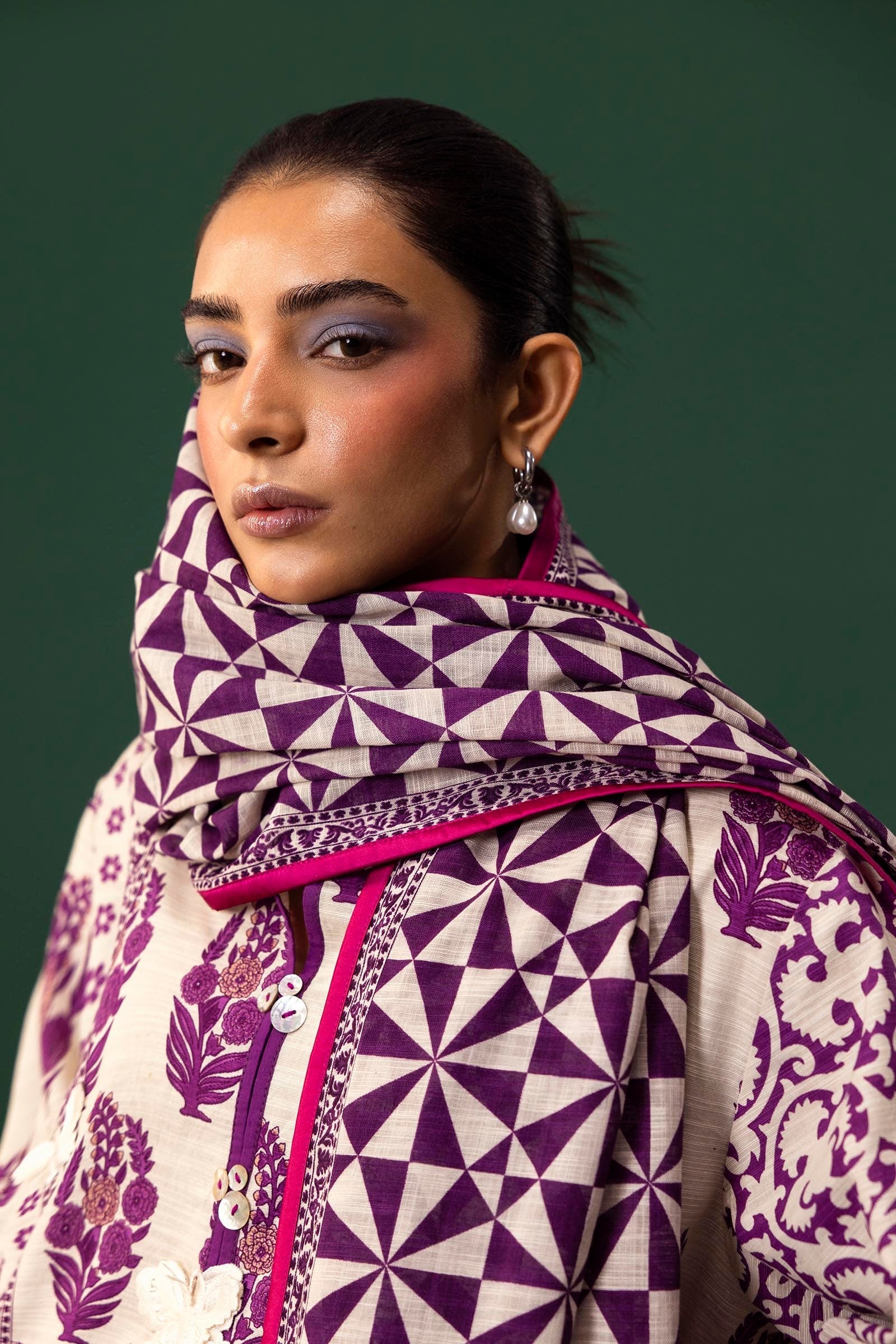 Sana Safinaz | Mahay Winter 24 | H243-009A-3CQ