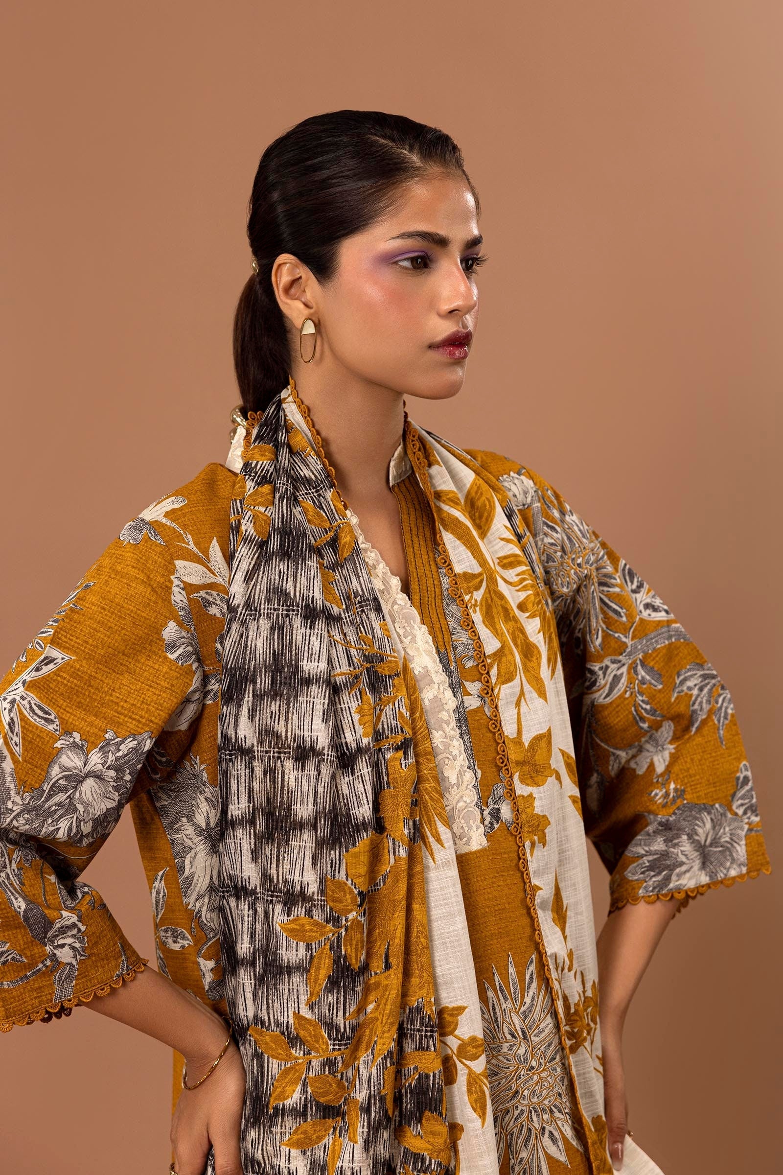 Sana Safinaz | Mahay Winter 24 | H243-023B-2BQ