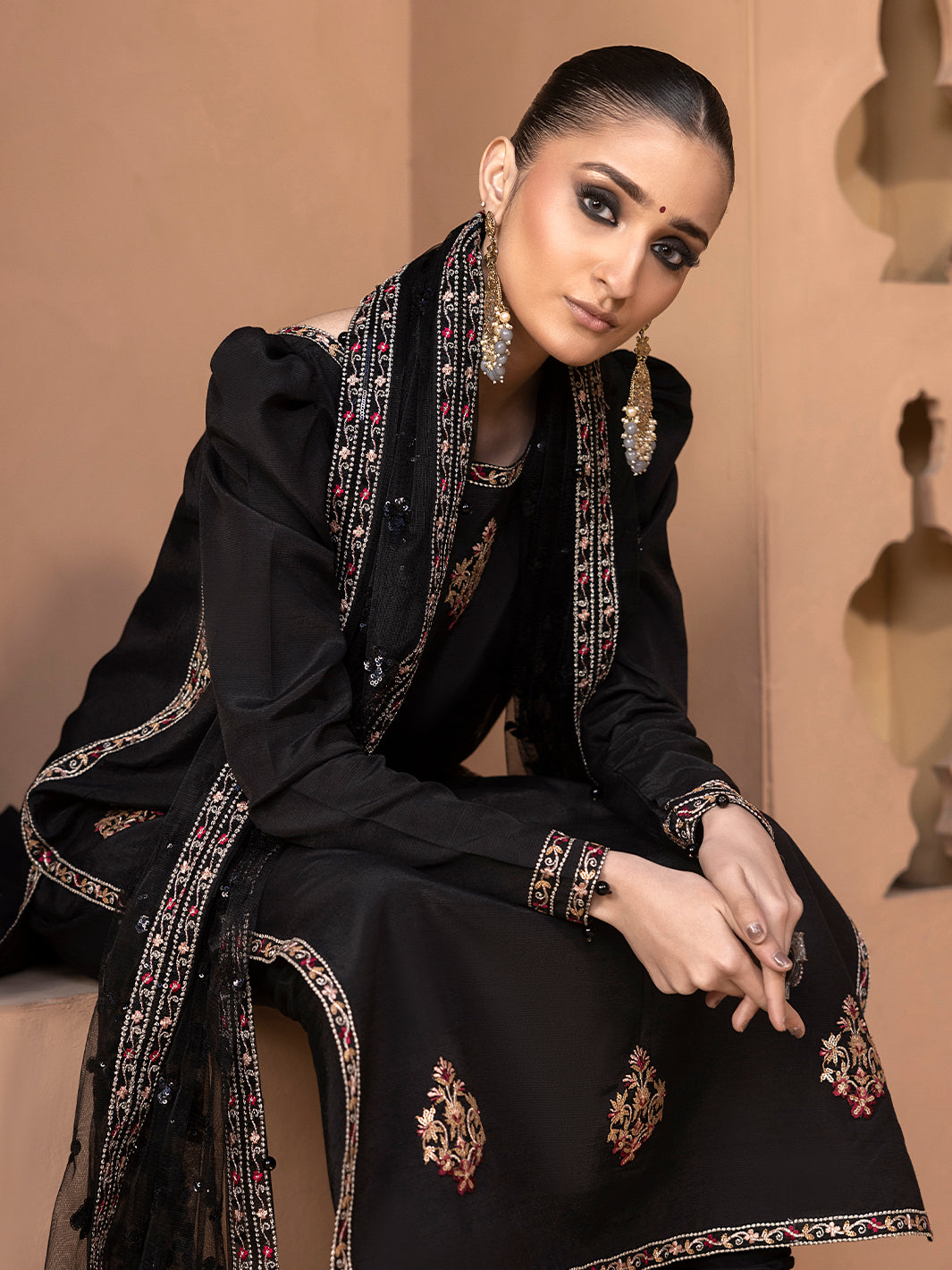 Hem Stitch | Raw Silk Edit 25 | Haya