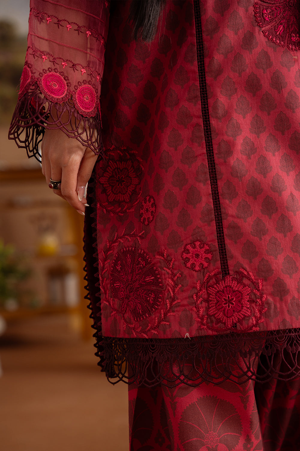 Saira Rizwan | Laanem Summer Lawn 25 | SEREN-A-SRL25-08