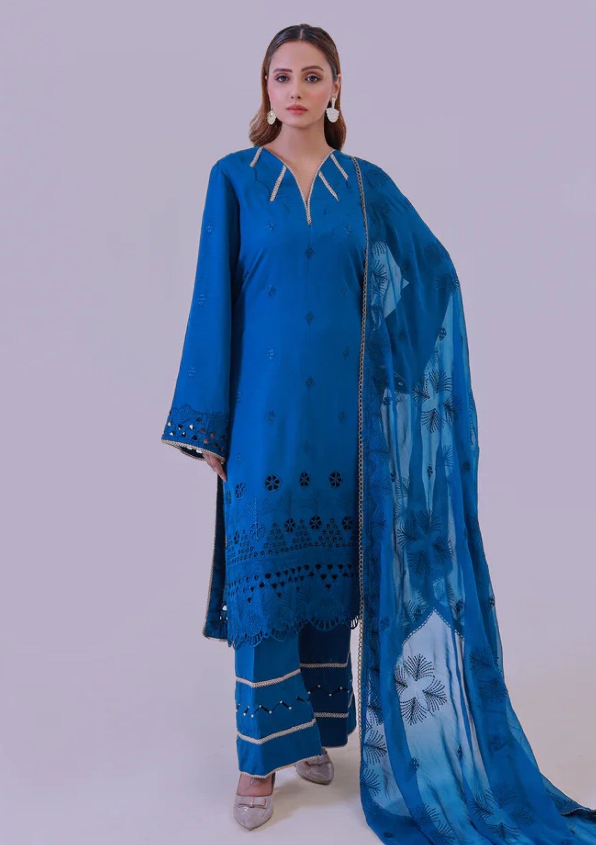 Winter Collection - Almish - Unstitched 24 - D#583 - Glory - Official Almish - Agha Fabrics UK