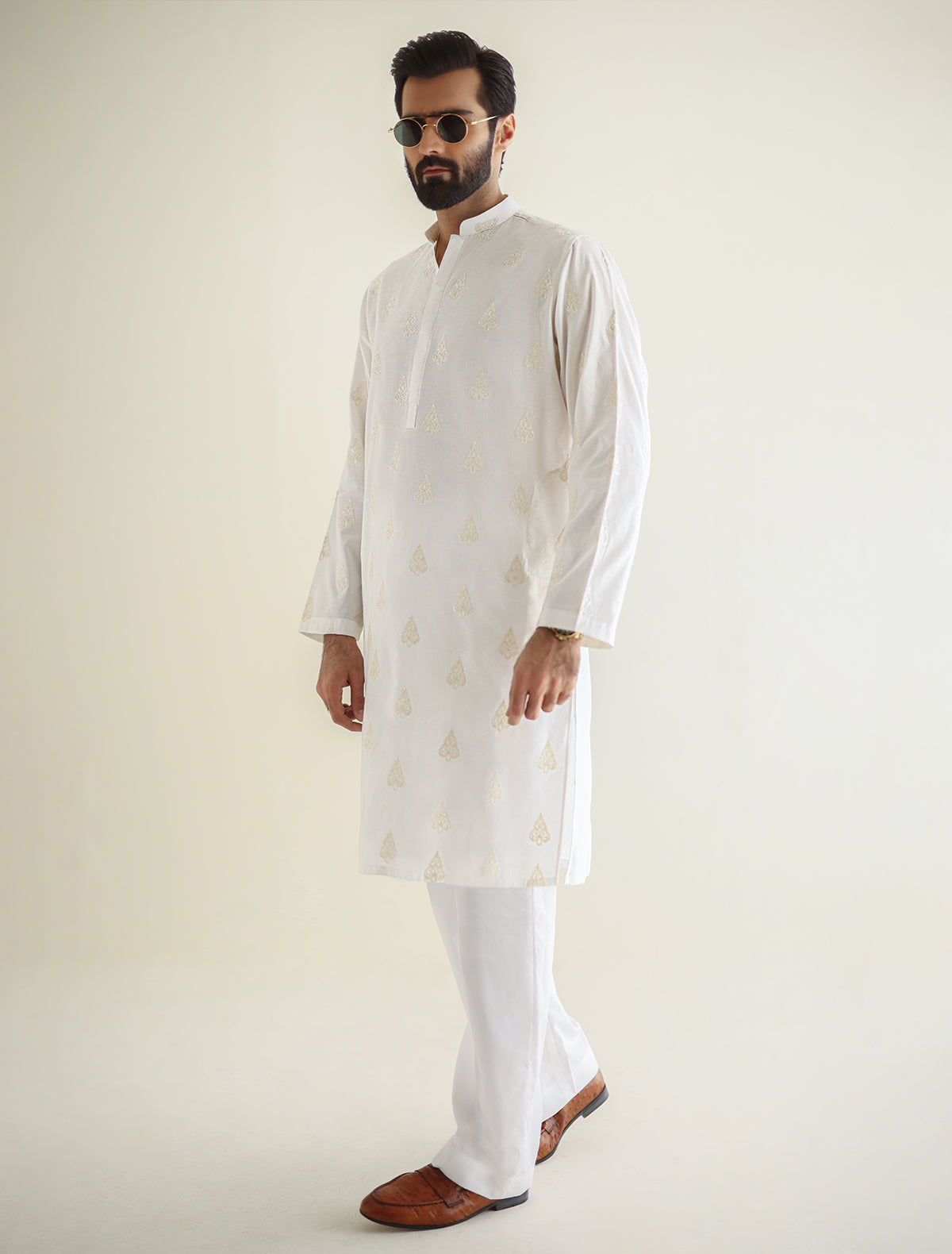 Pakistani Menswear | Ismail Farid - OFF-WHITE EMBROIDERED KURTA