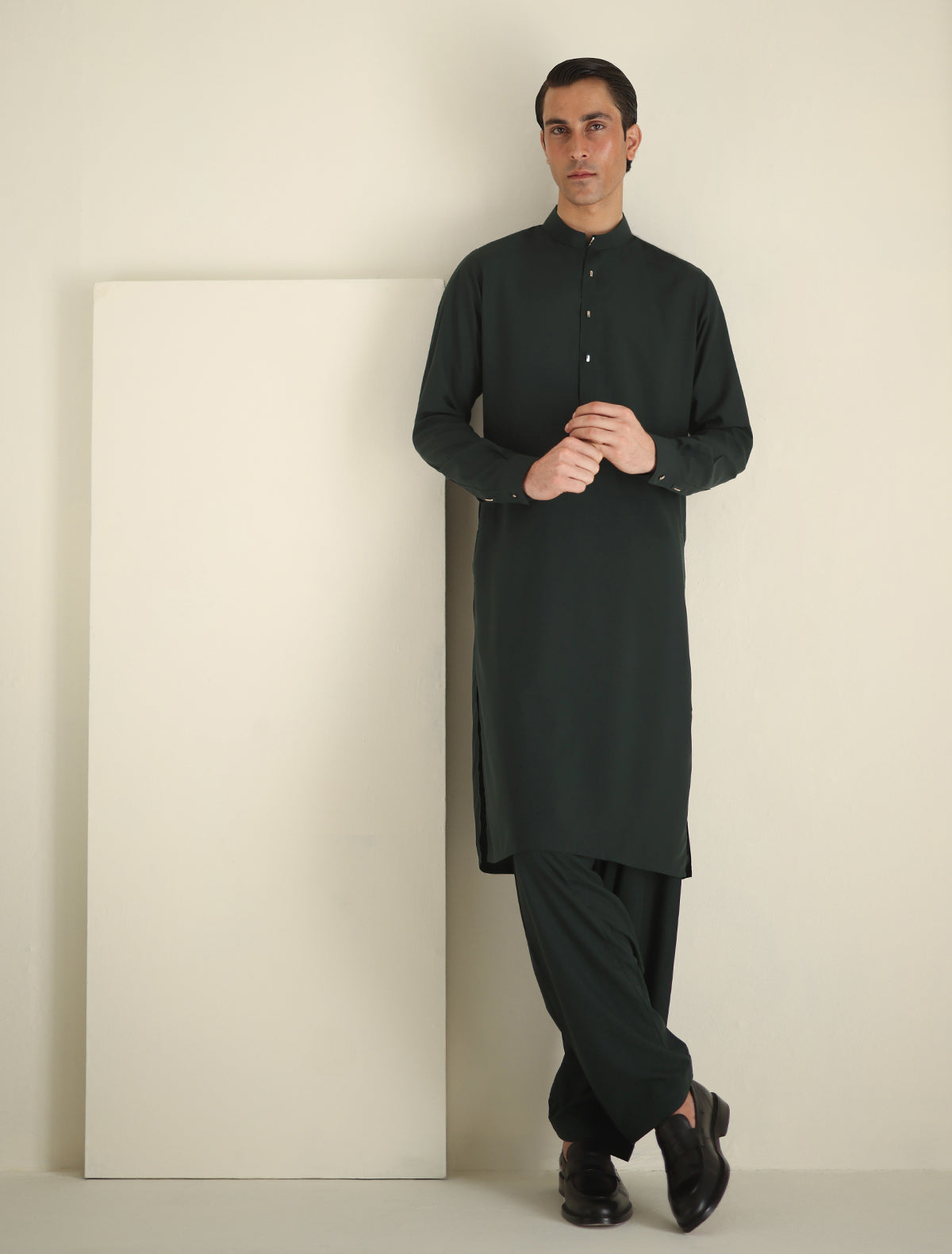 Pakistani Menswear | Ismail Farid - GREEN KAMEEZ SHALWAR