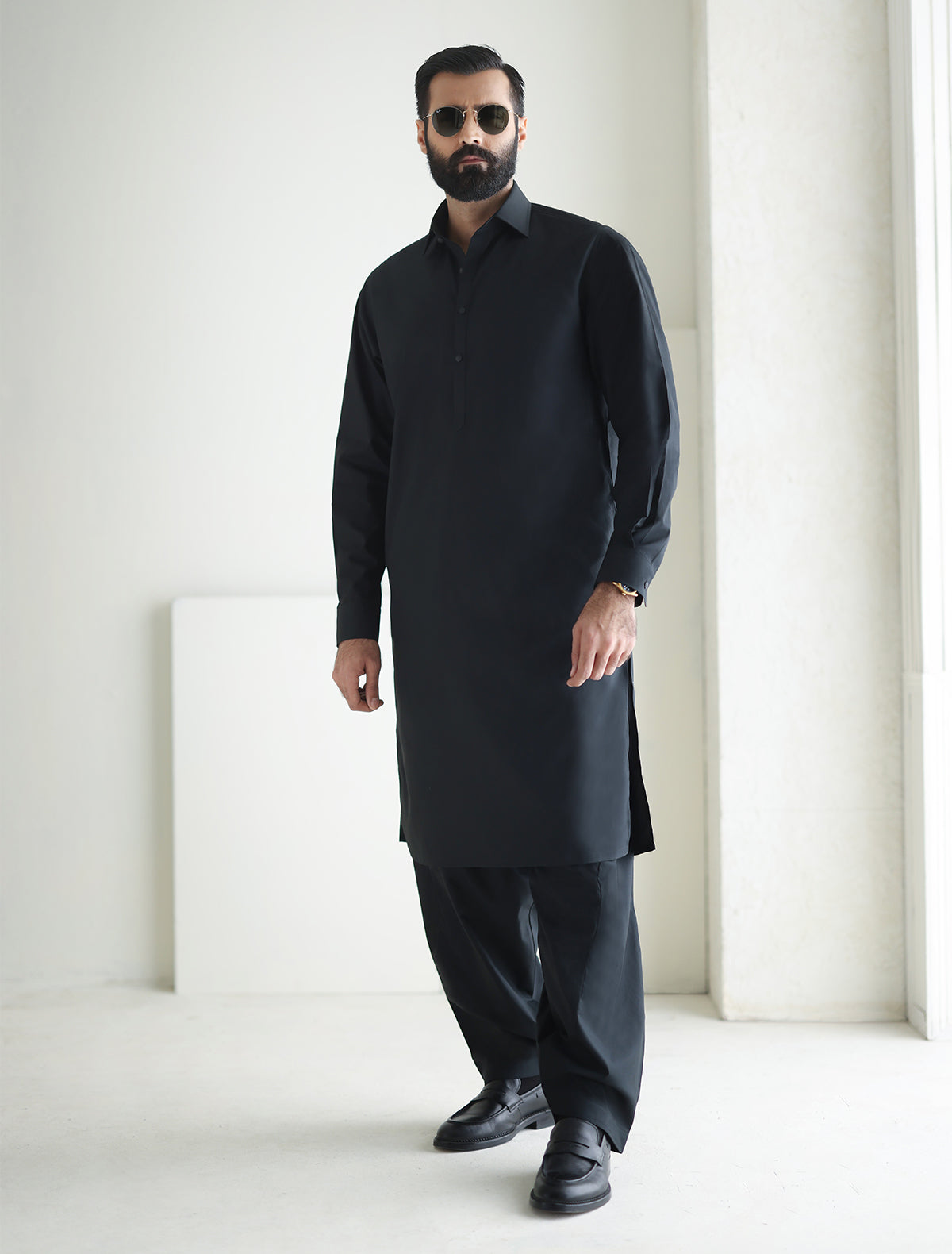 Pakistani Menswear | Ismail Farid - BLACK KAMEEZ SHALWAR