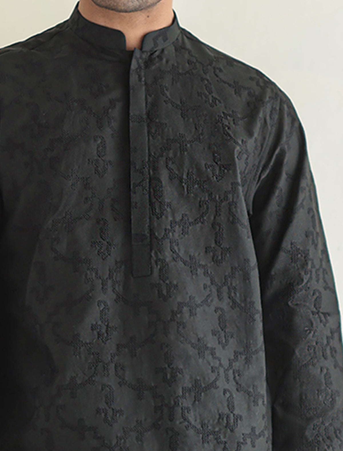 Pakistani Menswear | Ismail Farid - BLACK EMBROIDERED KURTA