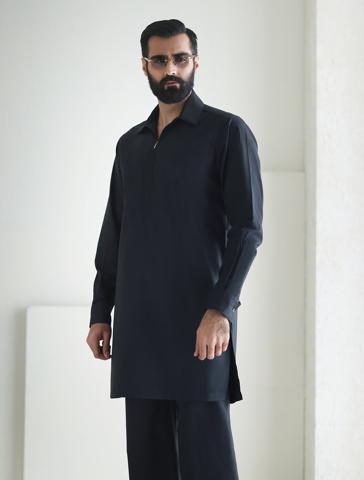 Pakistani Menswear | Ismail Farid - BLACK DESIGNER KURTA PAJAMA