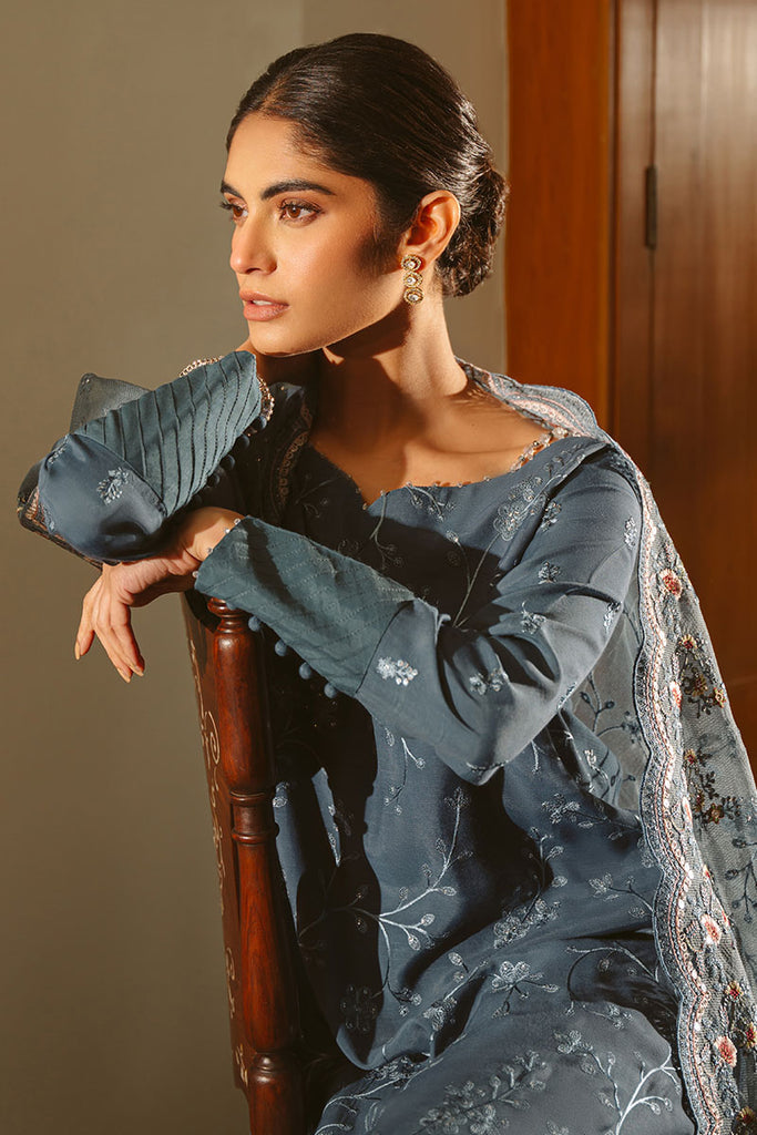 Cross Stitch | Luxe Atelier 25 | MAJESTIC TEAL