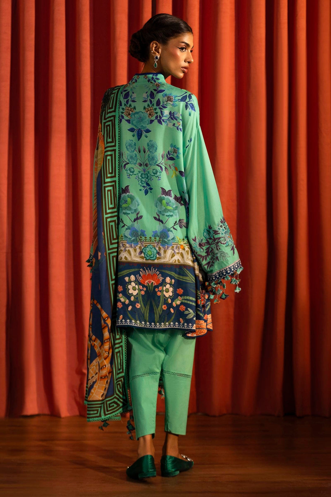 Sana Safinaz | Muzlin Winter 2024 | M243-022A-3DB - Official Sana Safinaz - Agha Fabrics UK