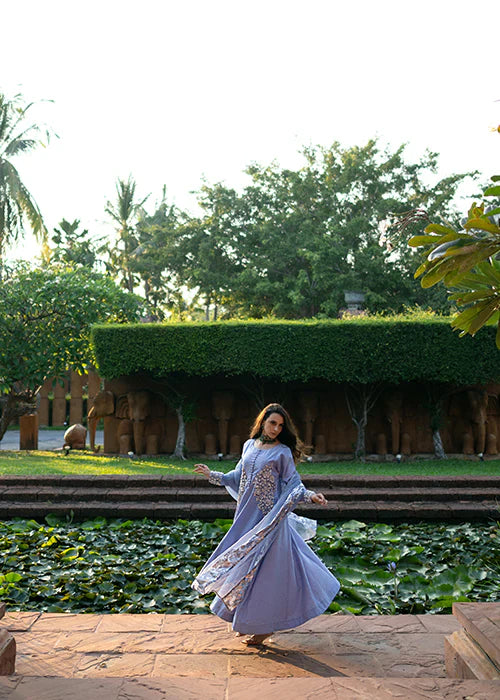 Mehak Yaqoob | Marvi Collection | Voila