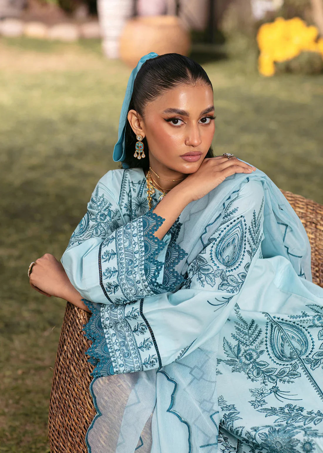 Mohagni | Muntazir Luxury Lawn 24 | CM-10