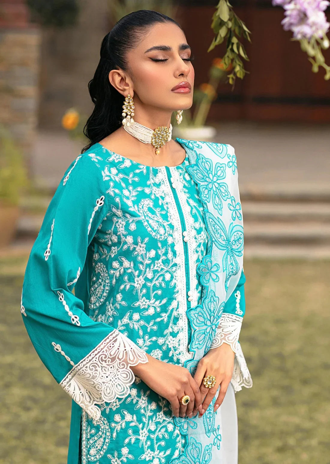 Mohagni | Muntazir Luxury Lawn 24 | MGZ-10