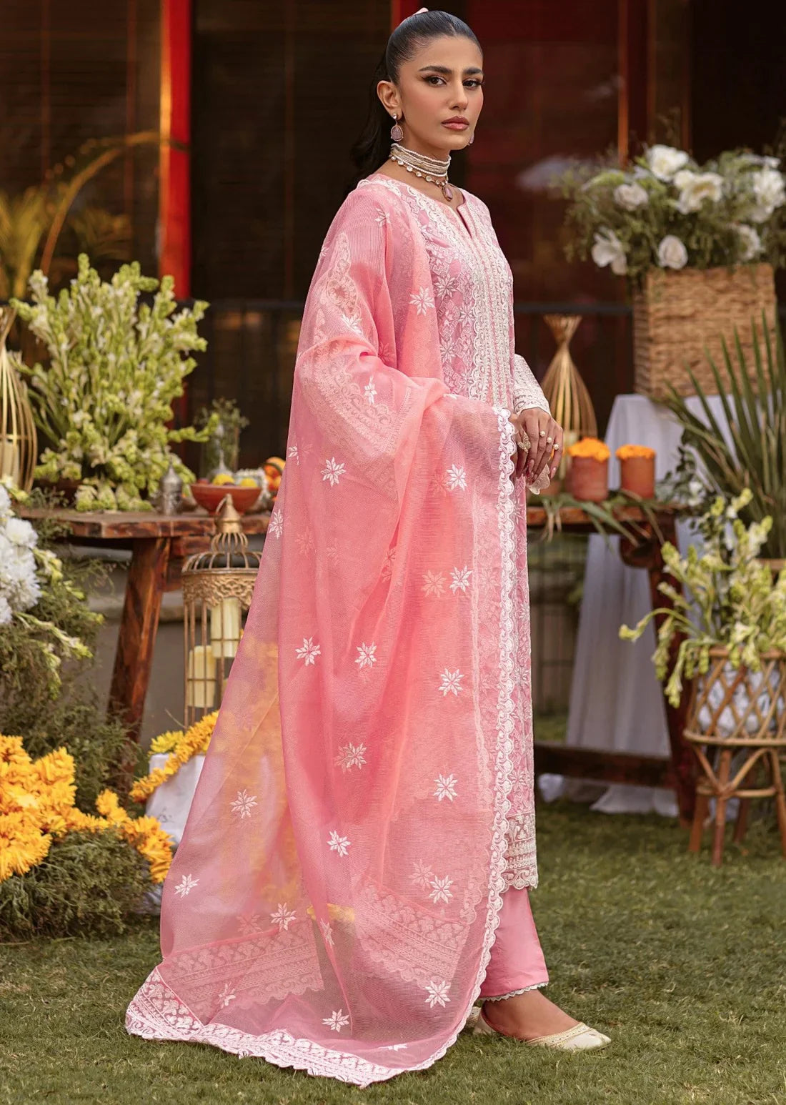 Mohagni | Muntazir Luxury Lawn 24 | MGZ-12