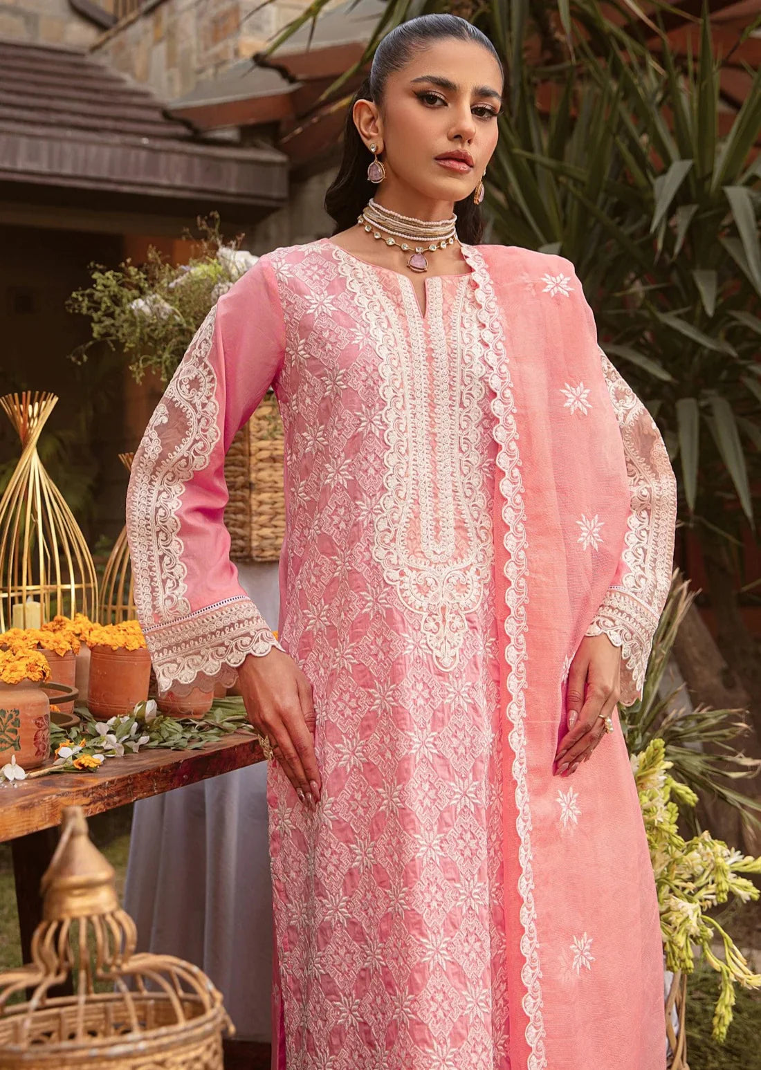Mohagni | Muntazir Luxury Lawn 24 | MGZ-12