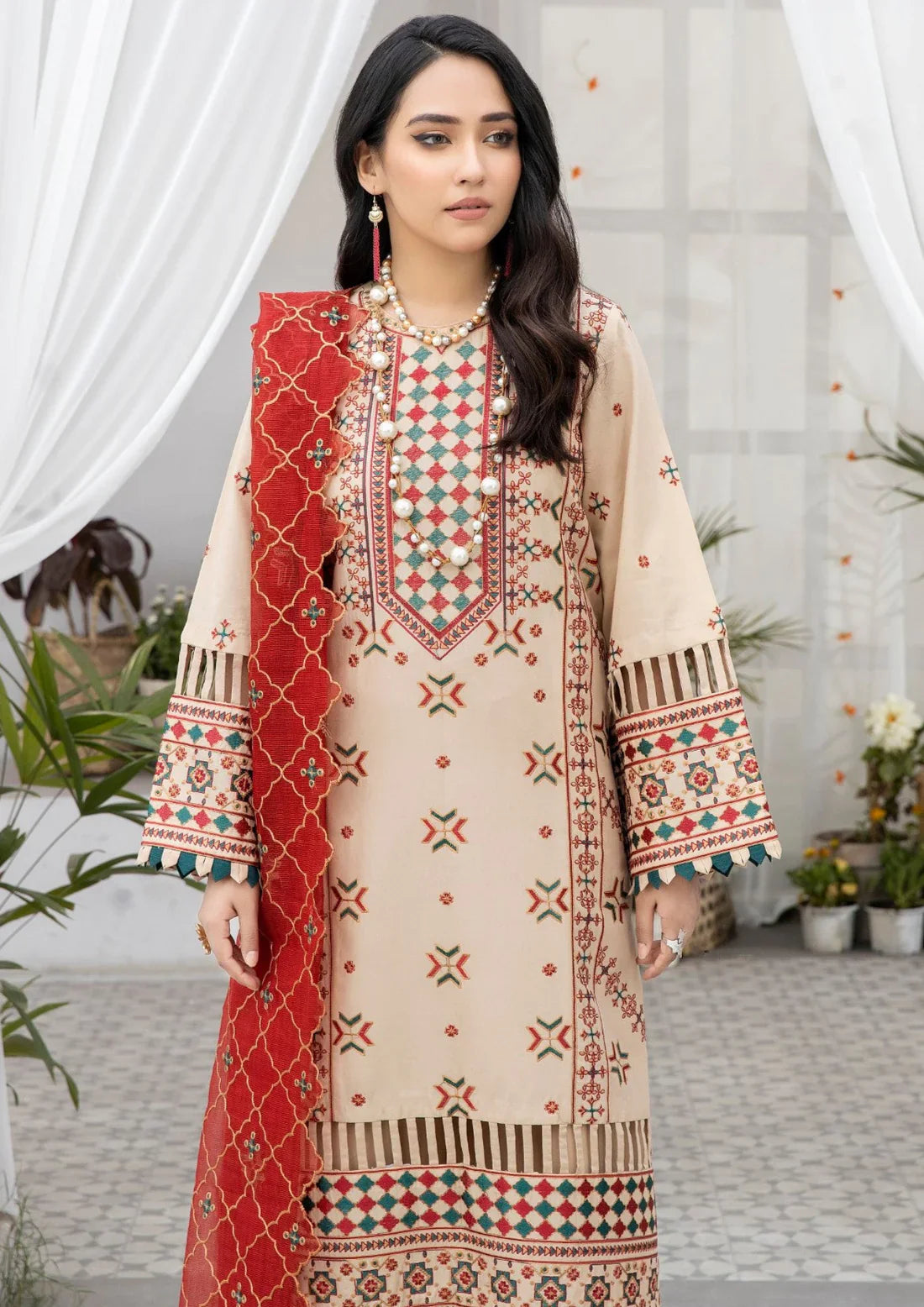 Mohagni | Muntazir Luxury Lawn 24 | AM-15