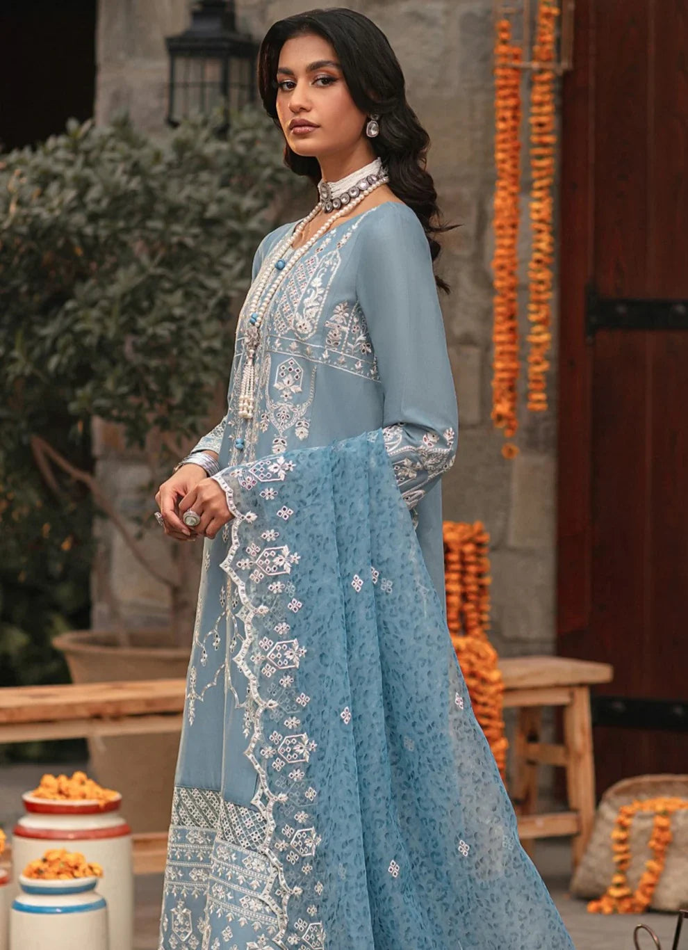 Mohagni | Muntazir Luxury Lawn 24 | CM-07