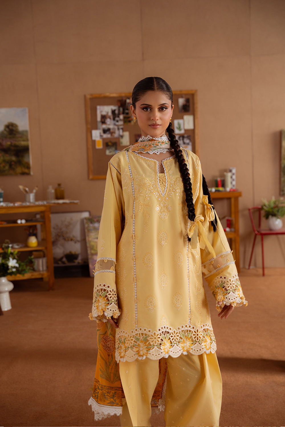 Saira Rizwan | Laanem Summer Lawn 25 | LEYLA-A-SRL25-04