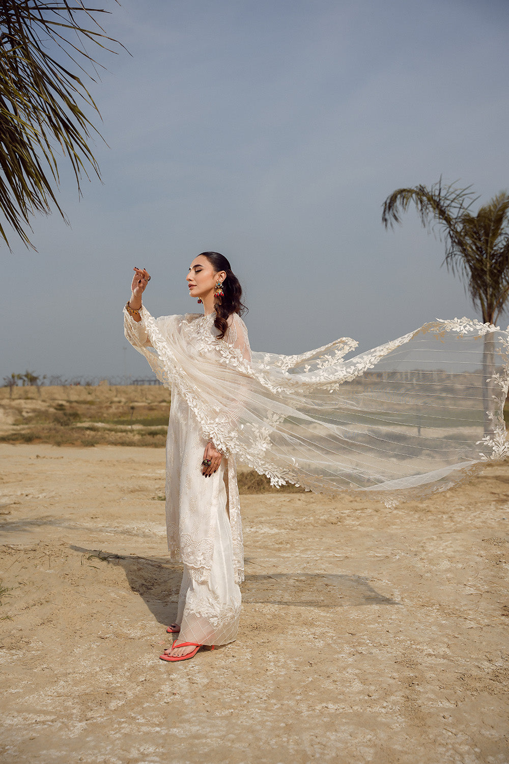 Nilofer Shahid | Verve Summer 24 | Anastasia (3pc) ÃÂ¢- Verve SS 24