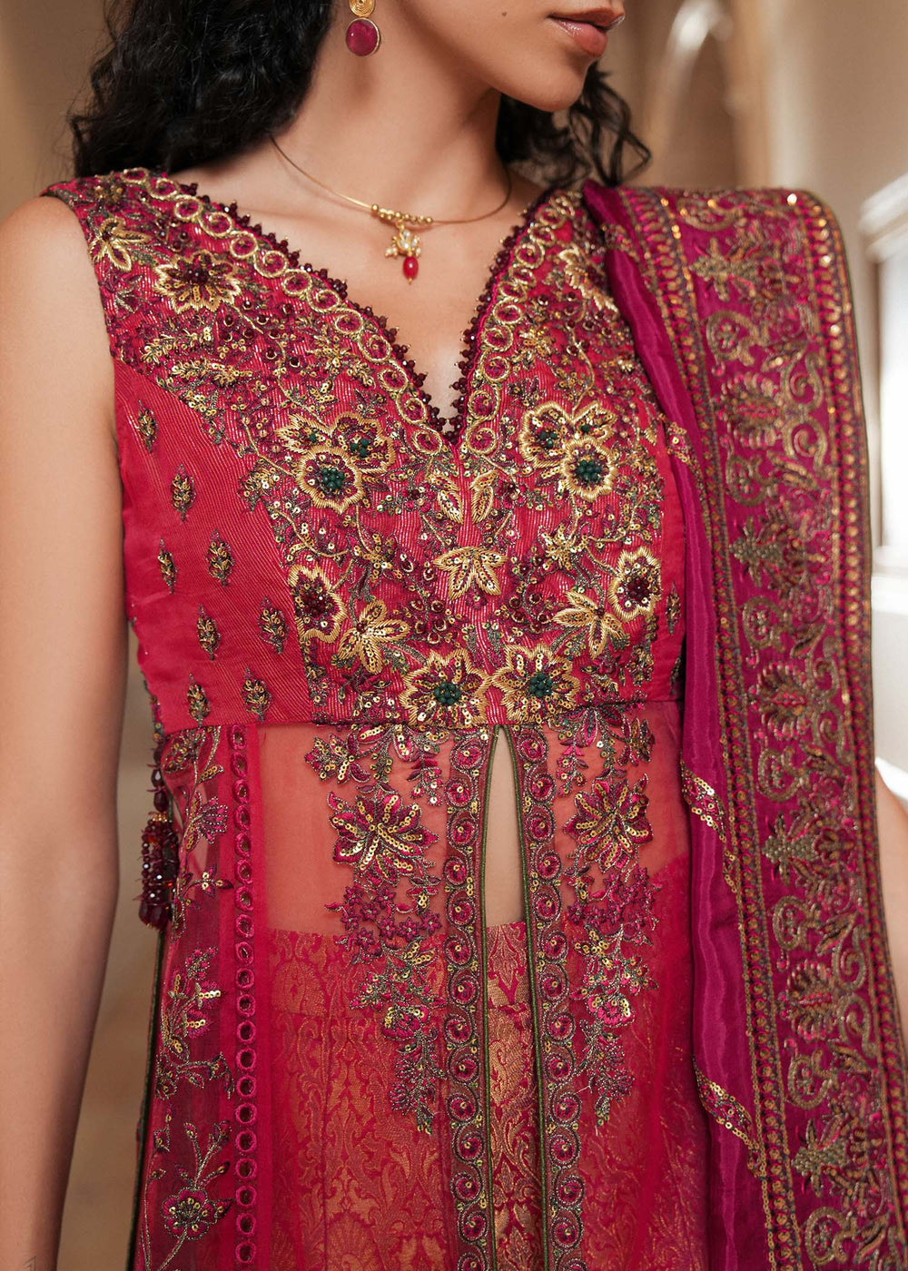 Laj by Lajwanti | Runaway Formals 25 | Red Reverie