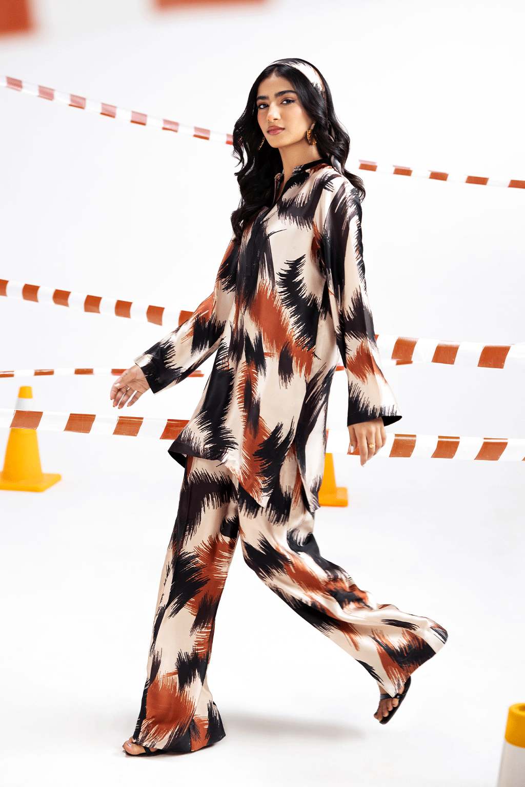 Afsanah | The Print Edit | SANDSHELL AP-116 - Official Afsanah - Agha Fabrics UK