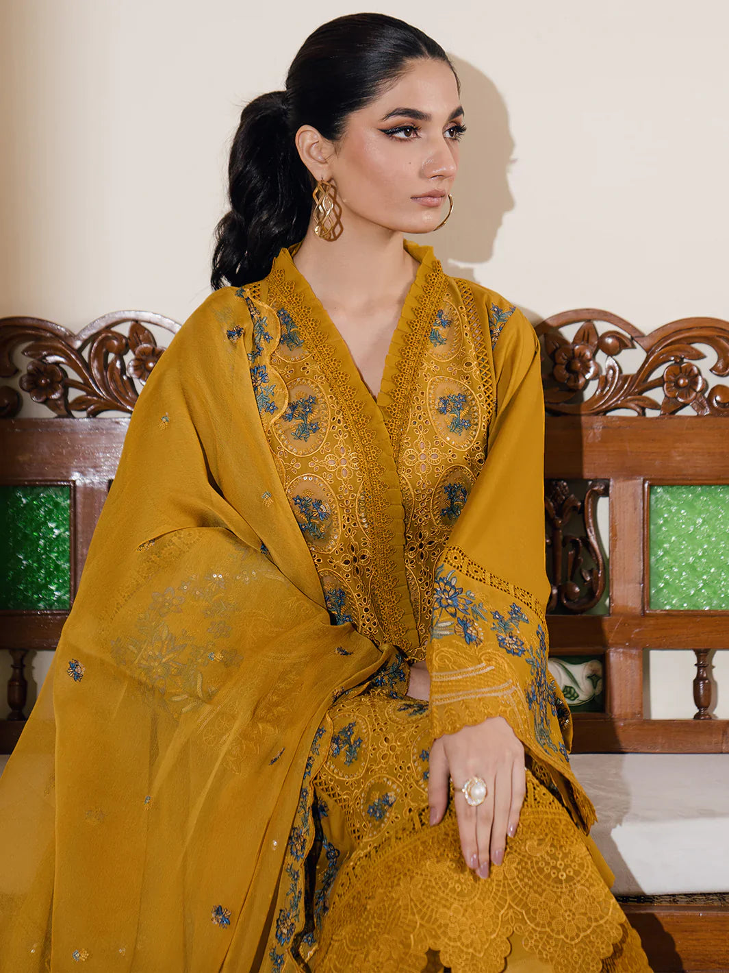 Bin Ilyas | Naqsh Luxury Lawn | Azlin - Official Bin Ilyas - Agha Fabrics UK