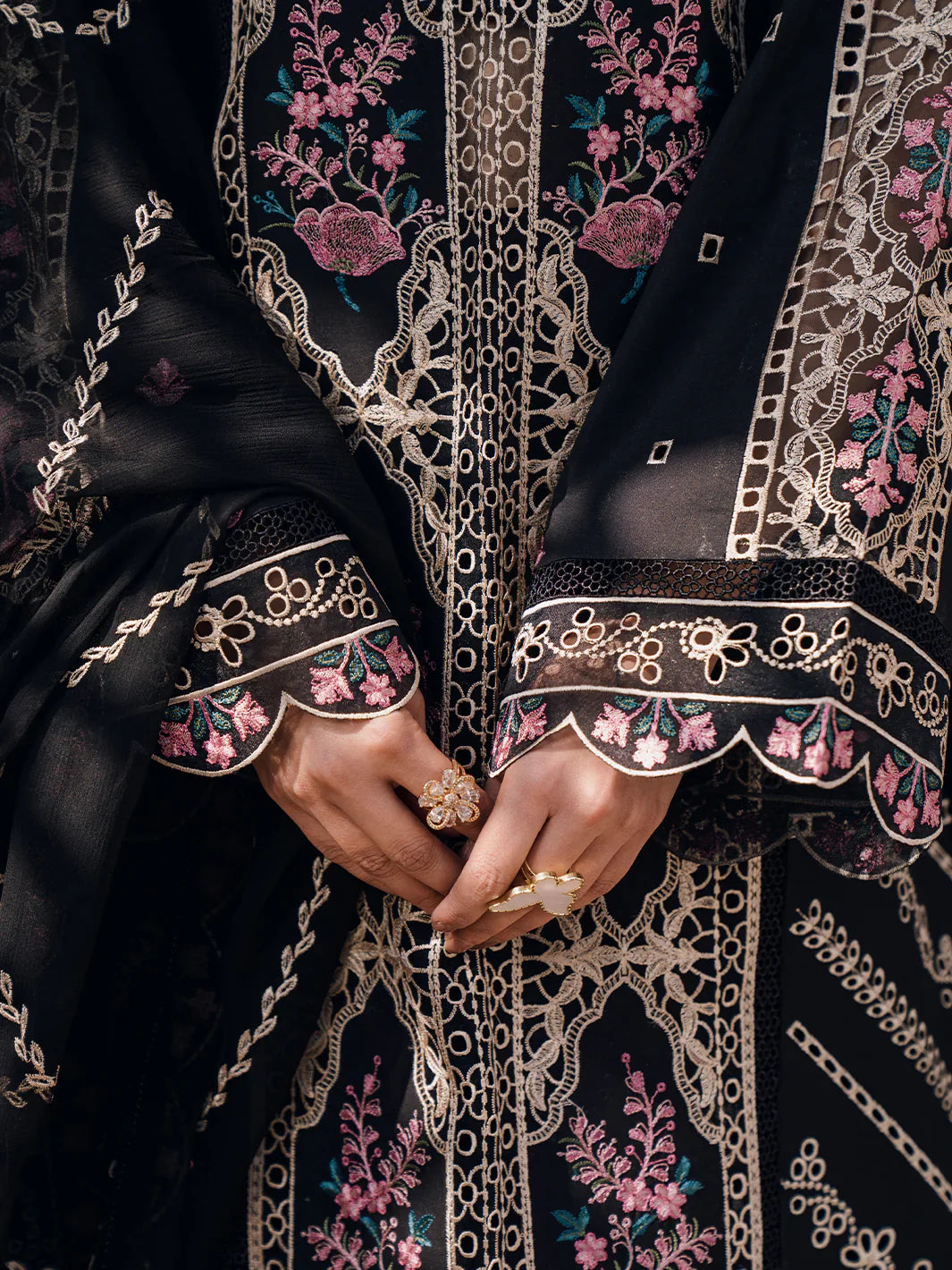 Bin Ilyas | Naqsh Luxury Lawn | Esra - Official Bin Ilyas - Agha Fabrics UK