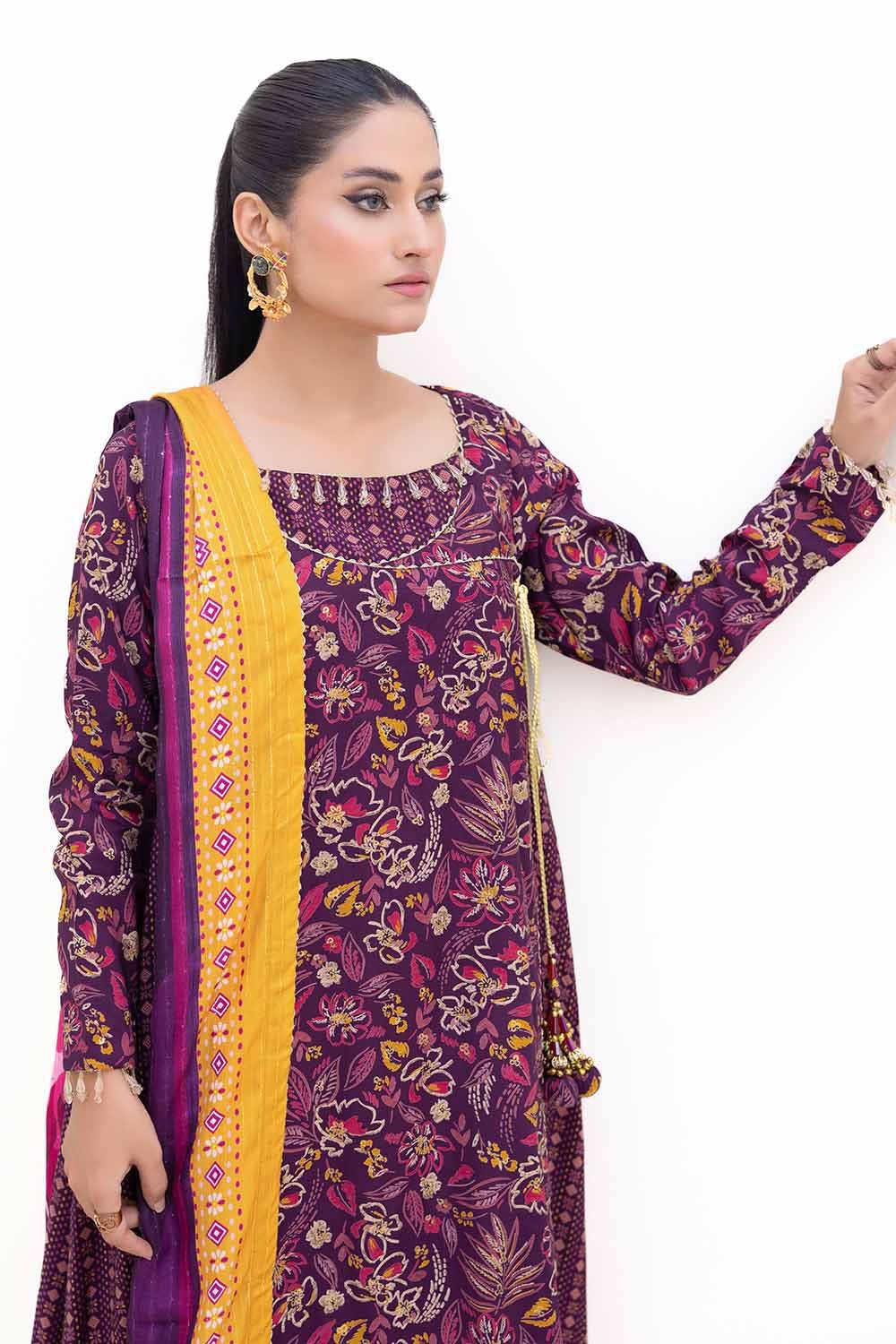 Gul Ahmed | Winter Collection 24 | Gold Printed Polyestor Suit with Printed Sequins Stripe Dupatta SP-42047 - Official Gul Ahmed - Agha Fabrics UK