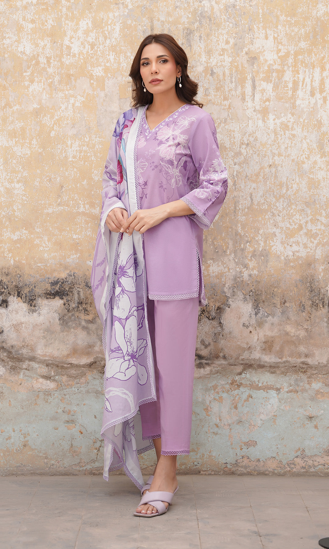 Sahar | Selene Vol 2 | Lilac Muse