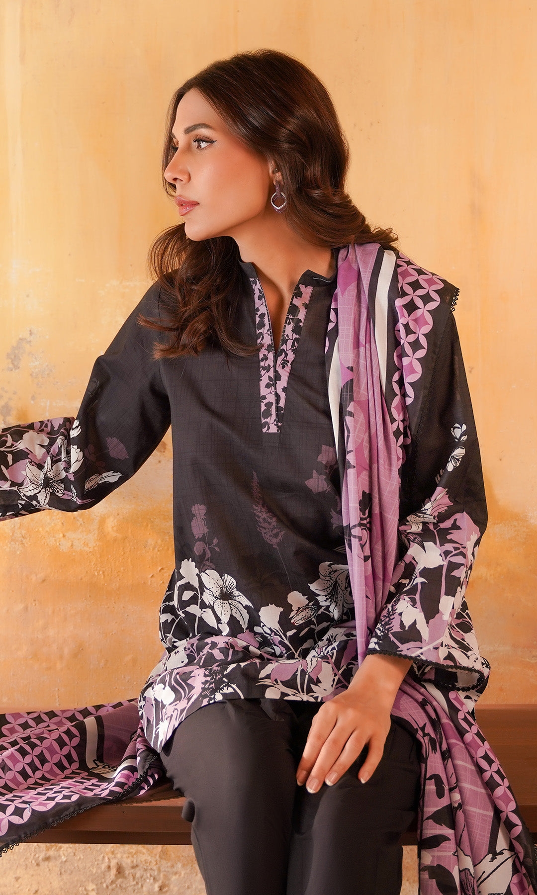 Sahar | Selene Vol 2 | Obsidian Iris