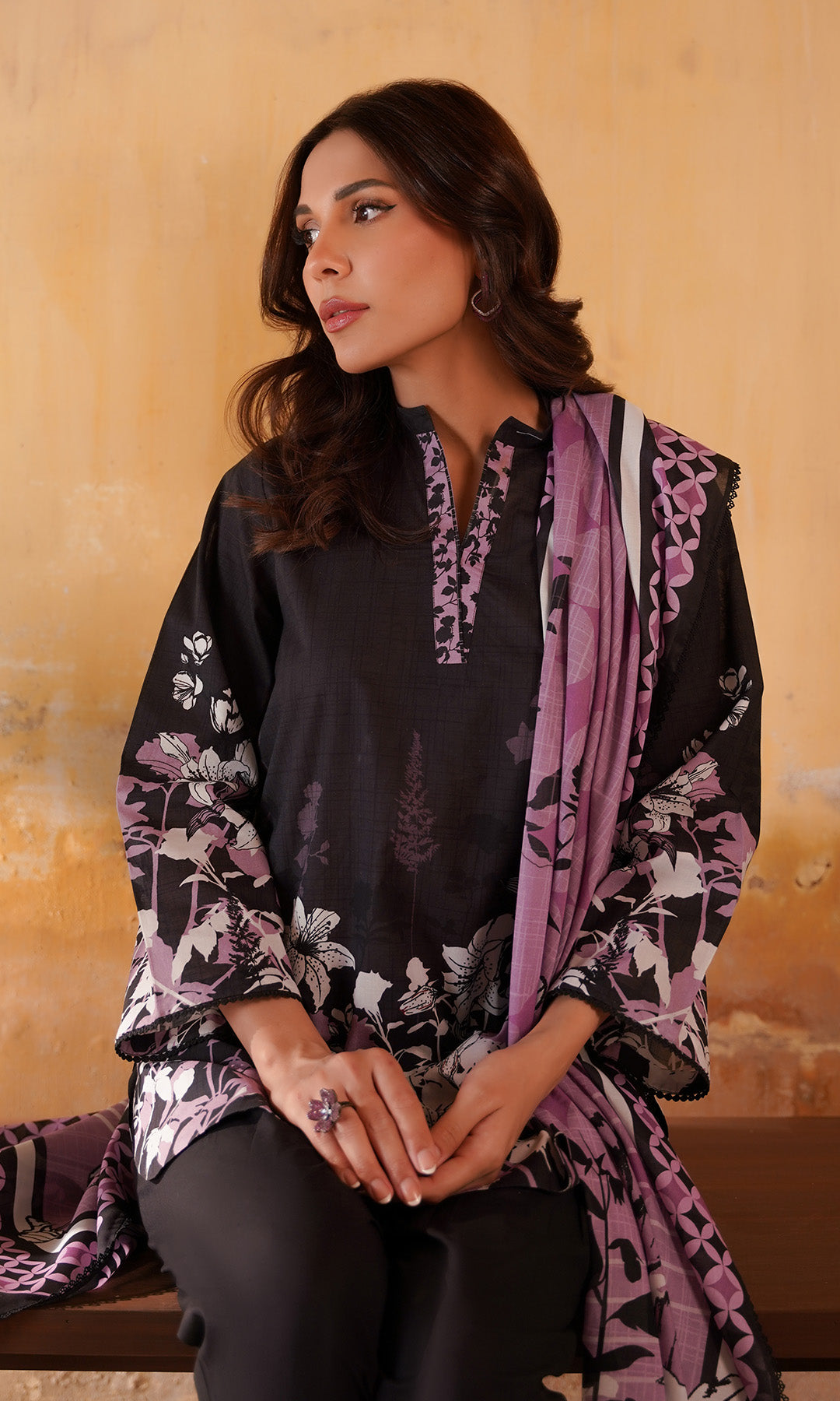 Sahar | Selene Vol 2 | Obsidian Iris