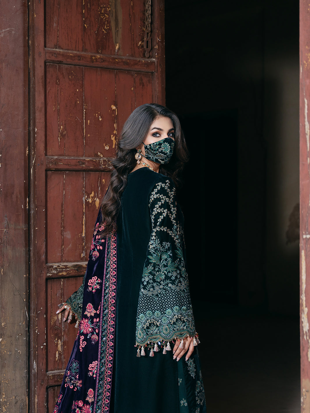 Flossie | Siara Velvet Formals | V-102 - A - Official Flossie - Agha Fabrics UK