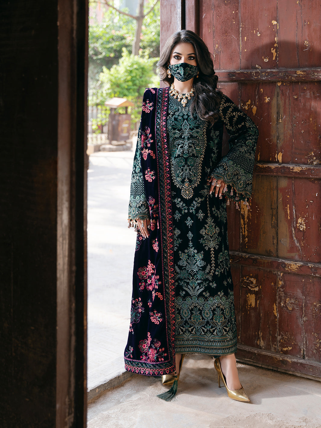 Flossie | Siara Velvet Formals | V-102 - A - Official Flossie - Agha Fabrics UK