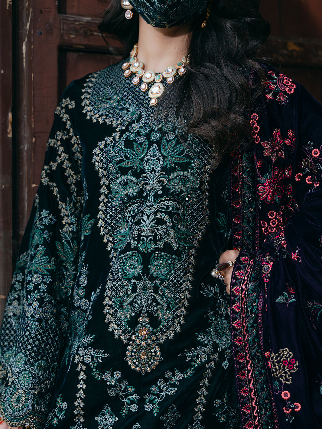 Flossie | Siara Velvet Formals | V-102 - A - Official Flossie - Agha Fabrics UK