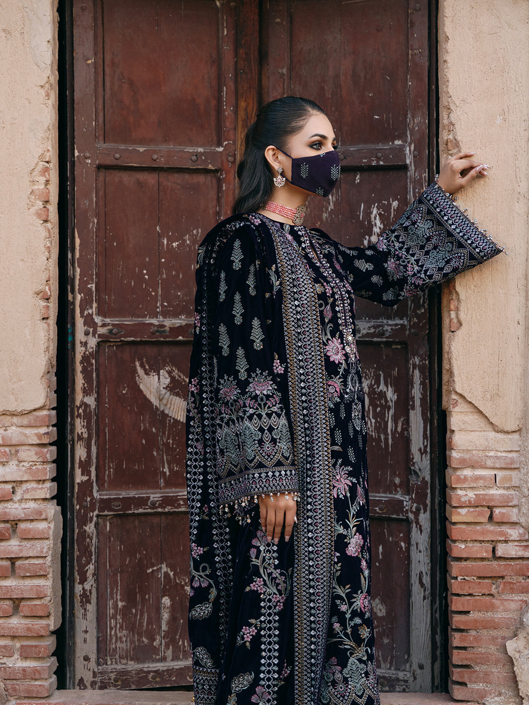 Flossie | Siara Velvet Formals | V-104 - A - Official Flossie - Agha Fabrics UK