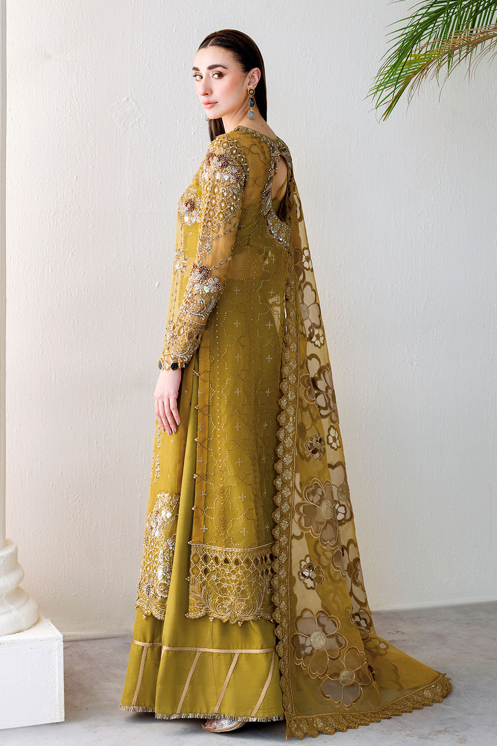 Ramsha | Luxury Wedding Collection | H-506