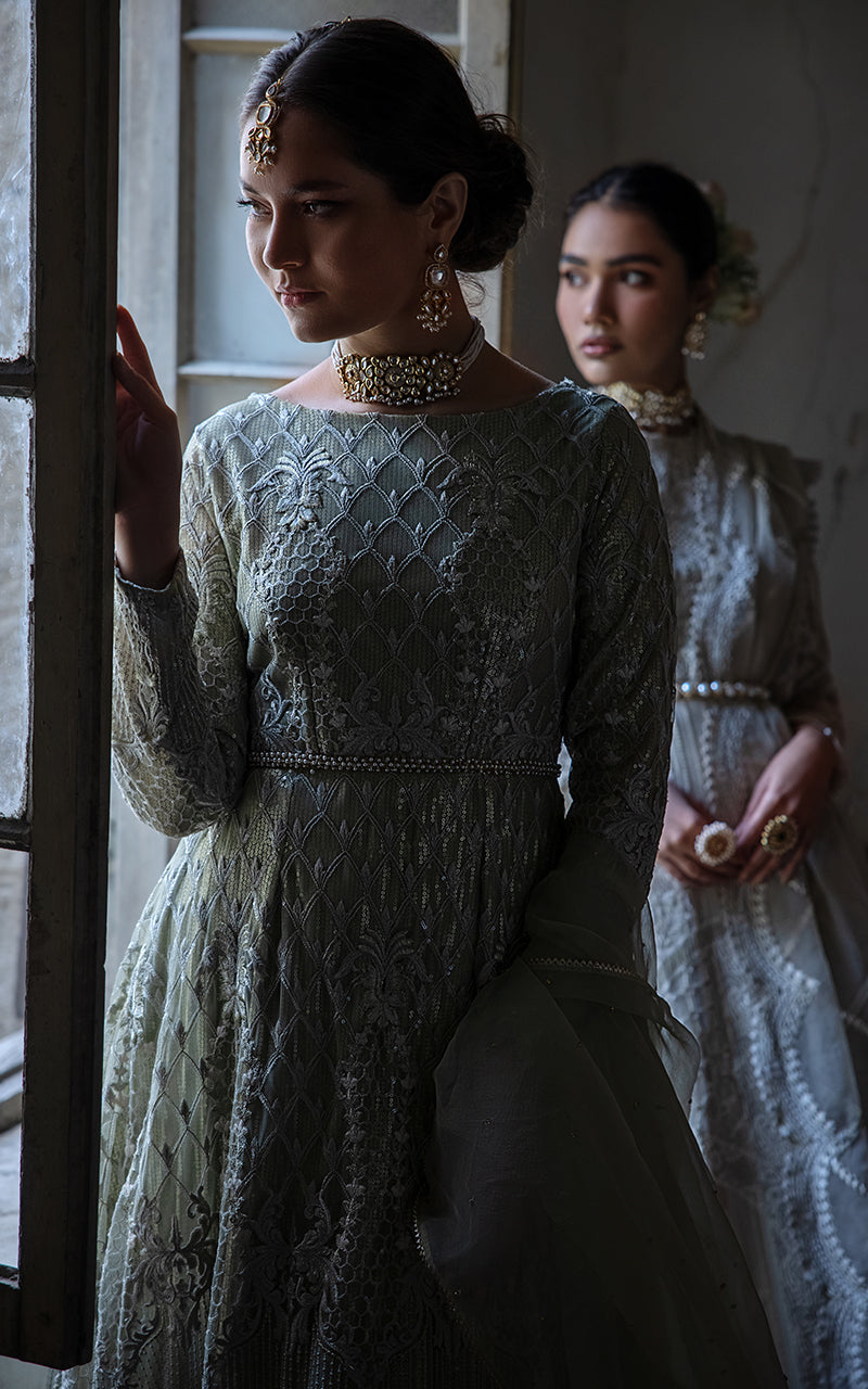 Threads and Motifs | Formal Dresses 24 | 7754