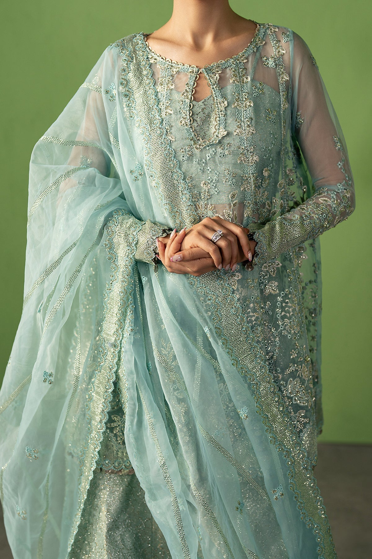 Ayzel | Pehli Nazar 25 | Zarbaaf