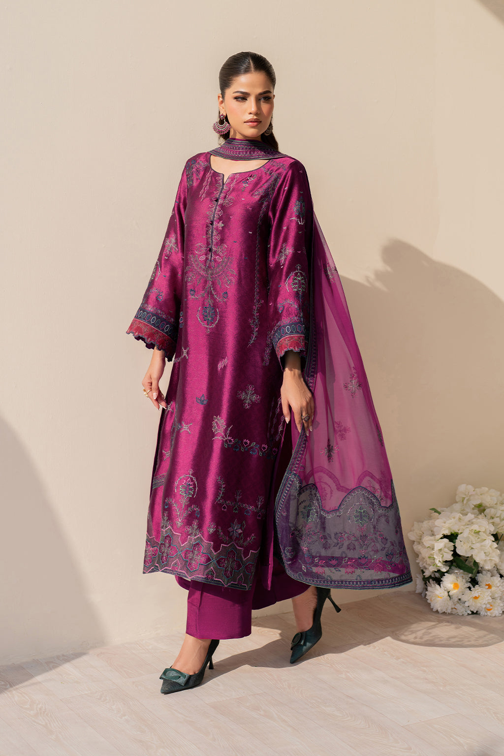Iznik | Festive Formal | UE-436 Embroidered Pure silk - Official Iznik - Agha Fabrics UK