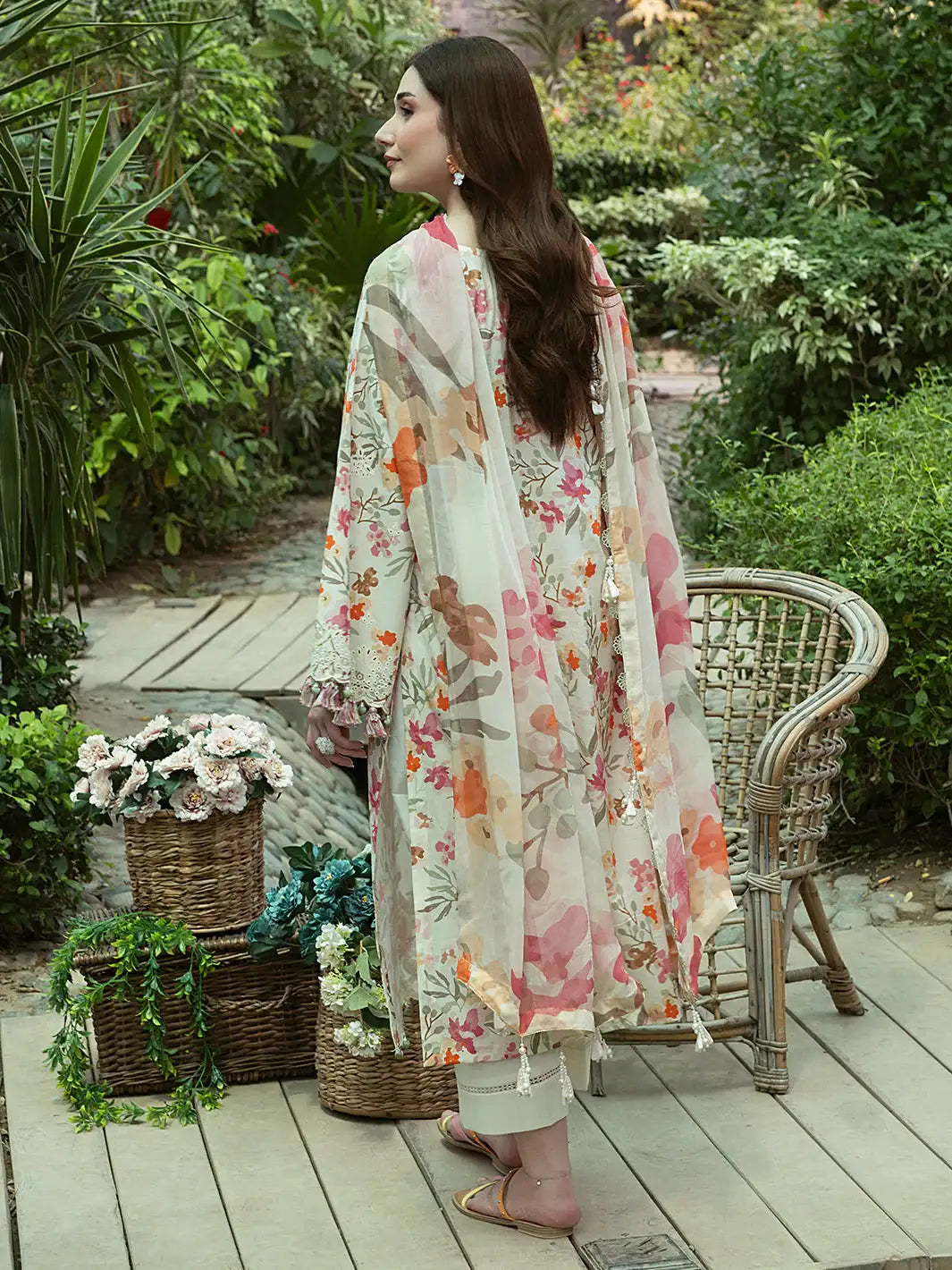 Izel | Oh Spring Lawn 25 | WISTERIA - Official Izel - Agha Fabrics UK