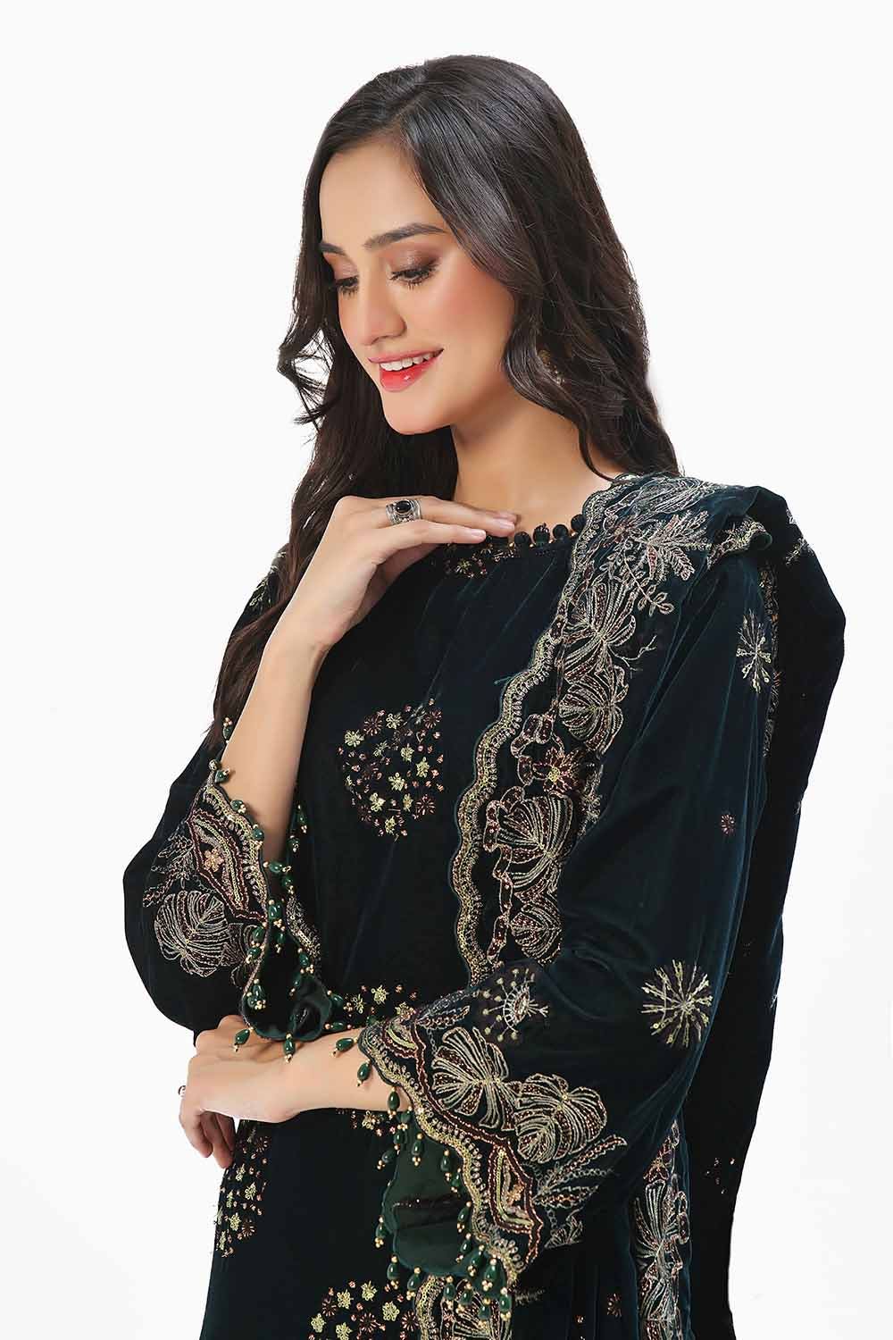 Gul Ahmed | Winter Collection 24 | Velvet Dupatta WV-42005 - Official Gul Ahmed - Agha Fabrics UK