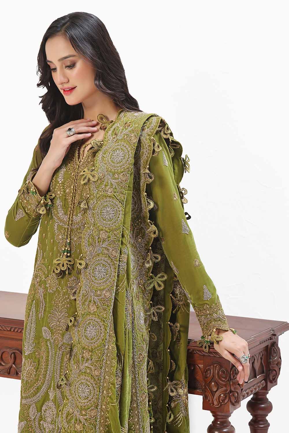 Gul Ahmed | Winter Collection 24 | Velvet Dupatta WV-42007 - Official Gul Ahmed - Agha Fabrics UK