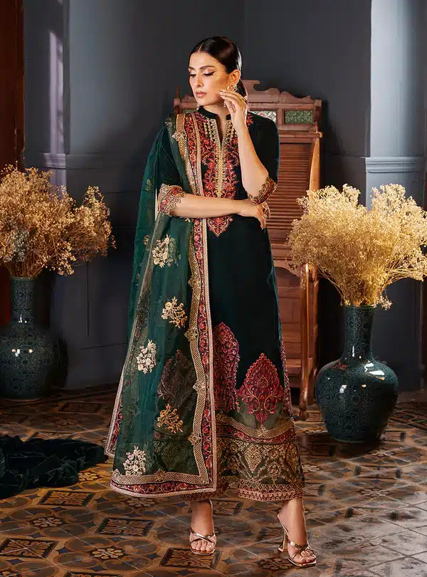 Zainab Chottani | Luxury Velvet Collection 23 | Zelena - Official Zainab Chottani - Agha Fabrics UK