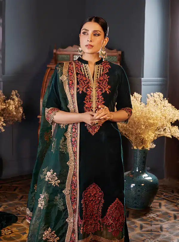 Zainab Chottani | Luxury Velvet Collection 23 | Zelena - Official Zainab Chottani - Agha Fabrics UK